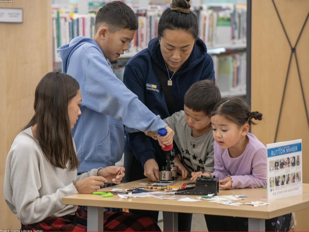 សម្ភារៈលេង៖ ការបង្កើតអារម្មណ៍ច្នៃប្រឌិតក្នុងការលេង
