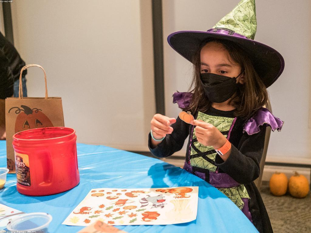 ការលេងនានា: ការថែរក្សាចិត្តនិងសុខភាព